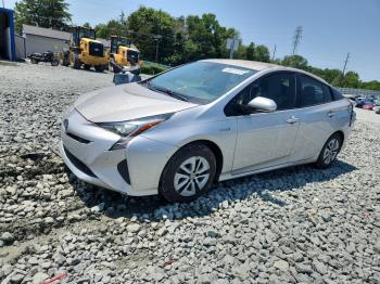 Salvage Toyota Prius