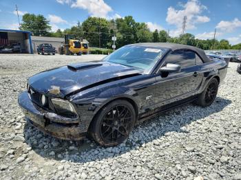  Salvage Ford Mustang