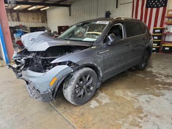  Salvage Volkswagen Tiguan