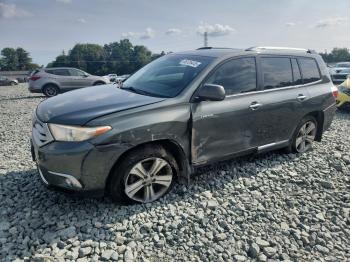  Salvage Toyota Highlander