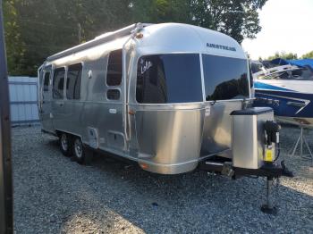  Salvage Airstream Flying Clo