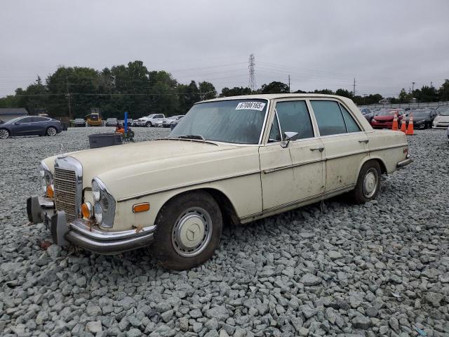  Salvage Mercedes-Benz 280-Class