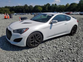  Salvage Hyundai Genesis