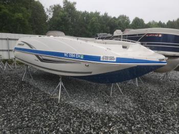  Salvage Starcraft Boat