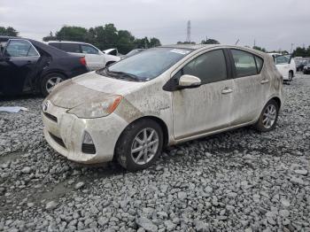  Salvage Toyota Prius