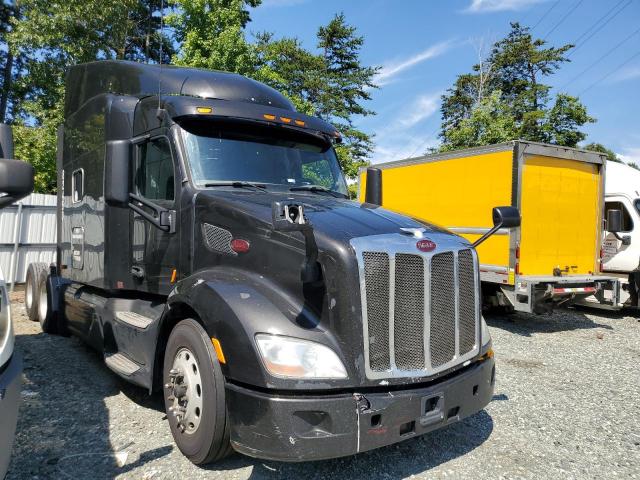  Salvage Peterbilt 579