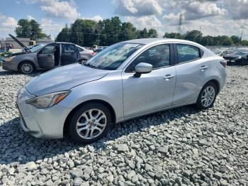  Salvage Toyota Yaris