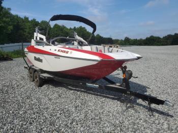  Salvage Malibu Boat