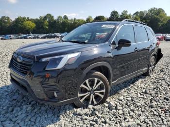  Salvage Subaru Forester