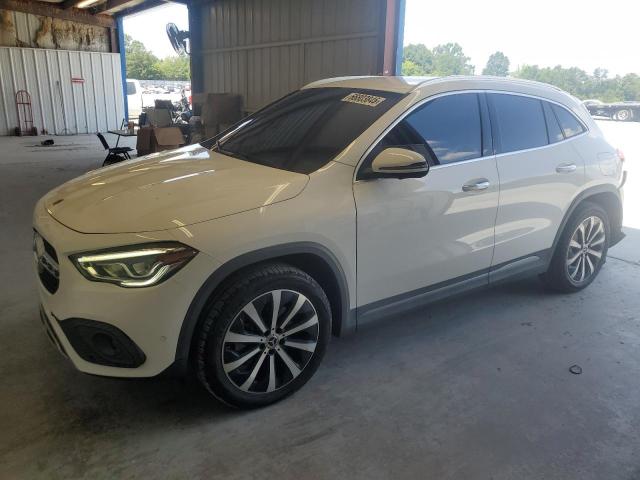  Salvage Mercedes-Benz GLA