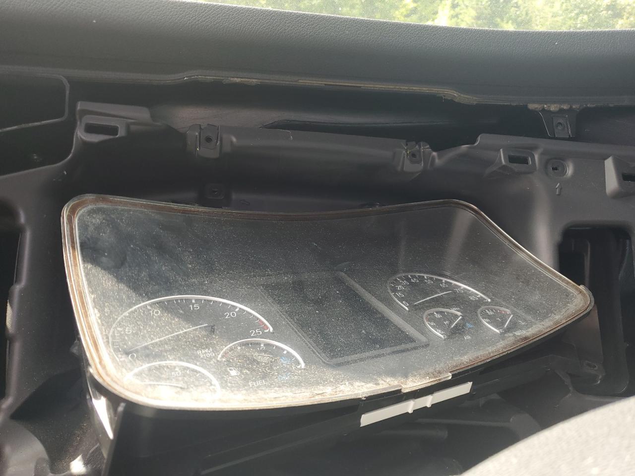 Freightliner Cascadia 1 Image 7