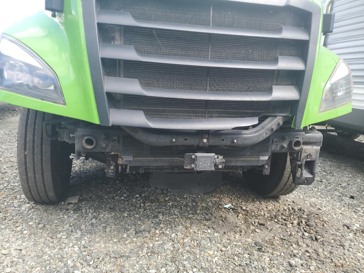 Freightliner Cascadia 1 Image 10