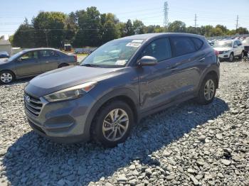  Salvage Hyundai TUCSON