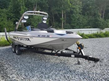  Salvage Malibu Boat