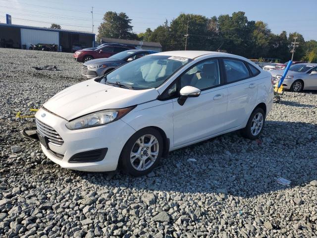  Salvage Ford Fiesta