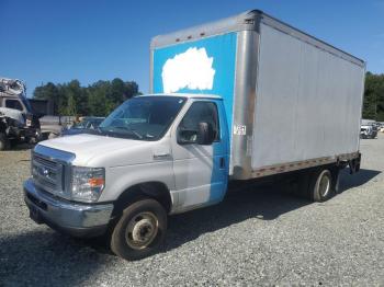  Salvage Ford Econoline E450 Super Duty