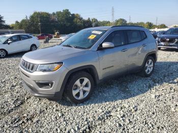  Salvage Jeep Compass