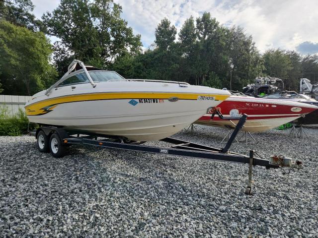  Salvage Chaparral 216 Ssi Sport Boat