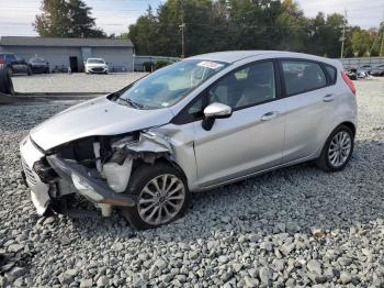  Salvage Ford Fiesta