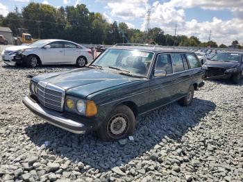  Salvage Mercedes-Benz 300-Class