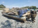 Harris Kayot Pontoon Image 6