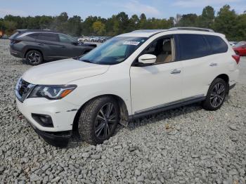  Salvage Nissan Pathfinder