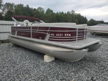  Salvage Suncruiser Pontoon
