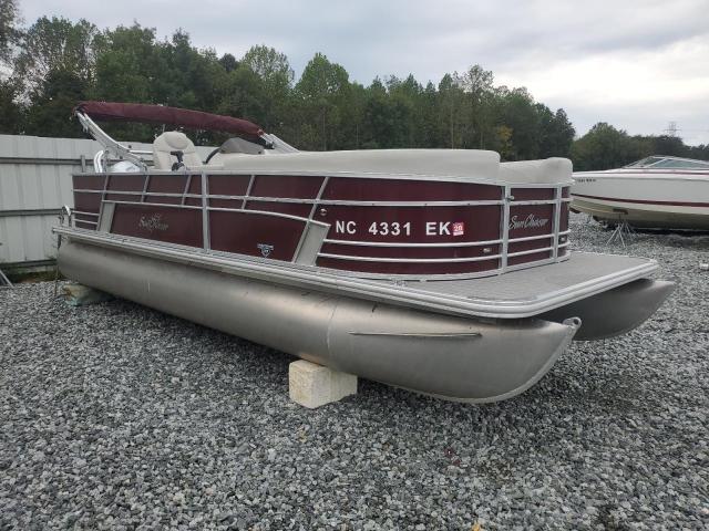  Salvage Suncruiser Pontoon
