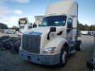 Peterbilt 579 Image 5