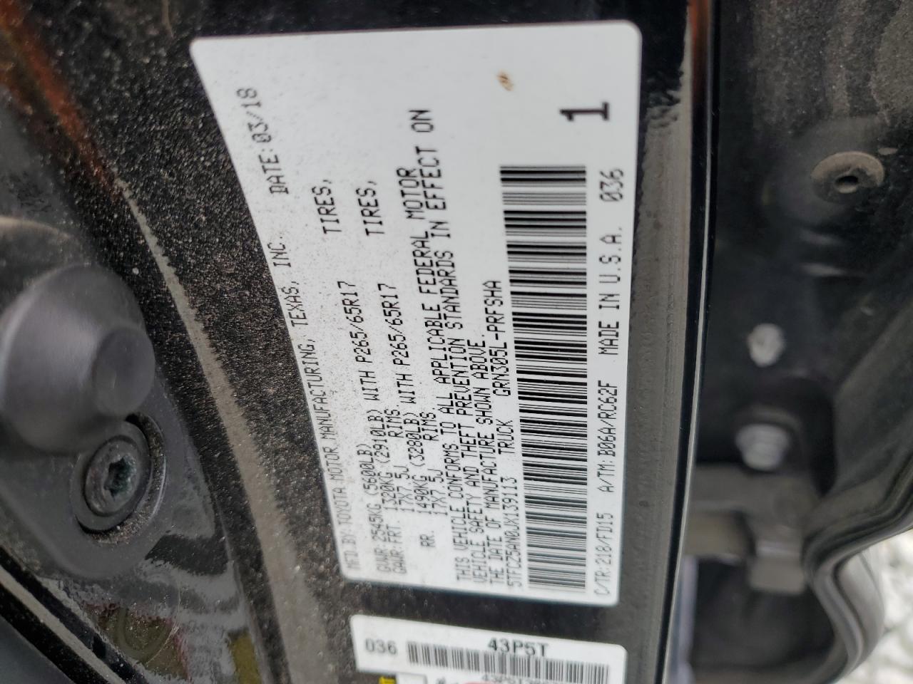 Toyota Tacoma Double Cab Image 3