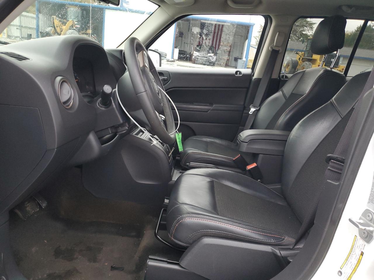 Jeep Patriot Sport Image 9