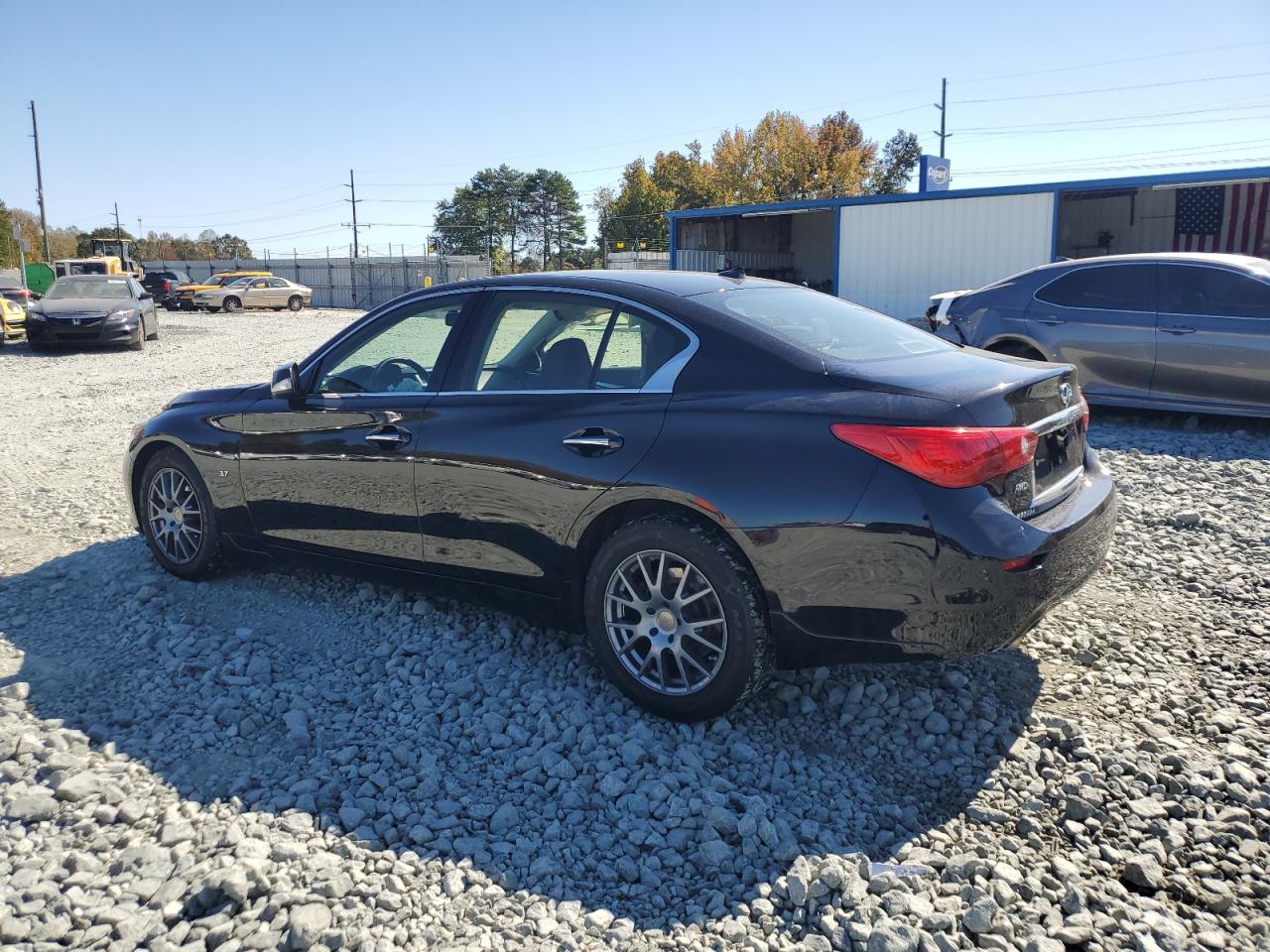 INFINITI Q50 Base Image 2