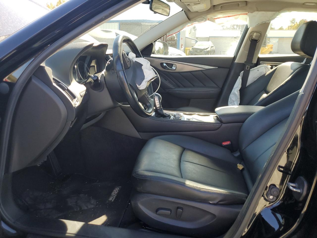 INFINITI Q50 Base Image 8