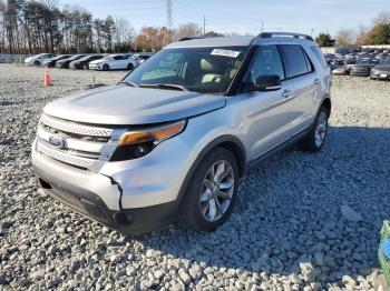  Salvage Ford Explorer