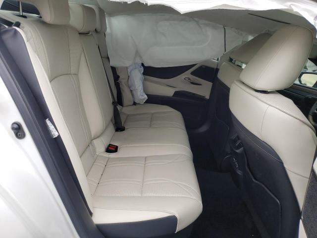 Lexus Es 300h Base Image 7