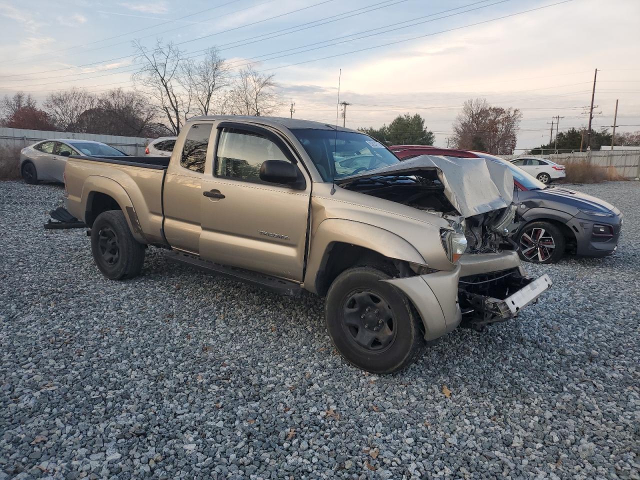 Toyota Tacoma Access Cab Image 3