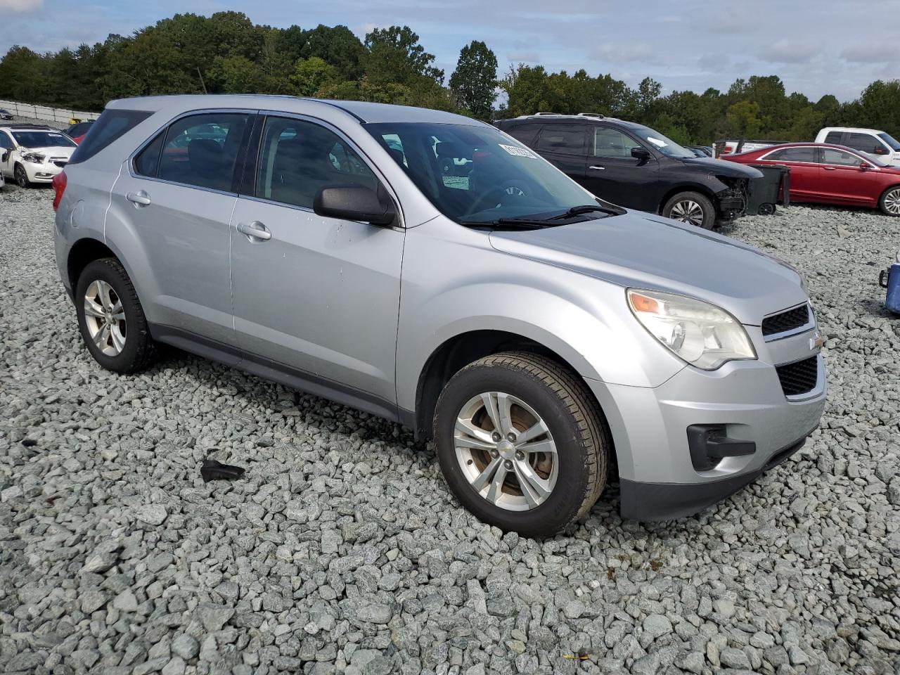 Chevrolet Equinox Ls Image 2