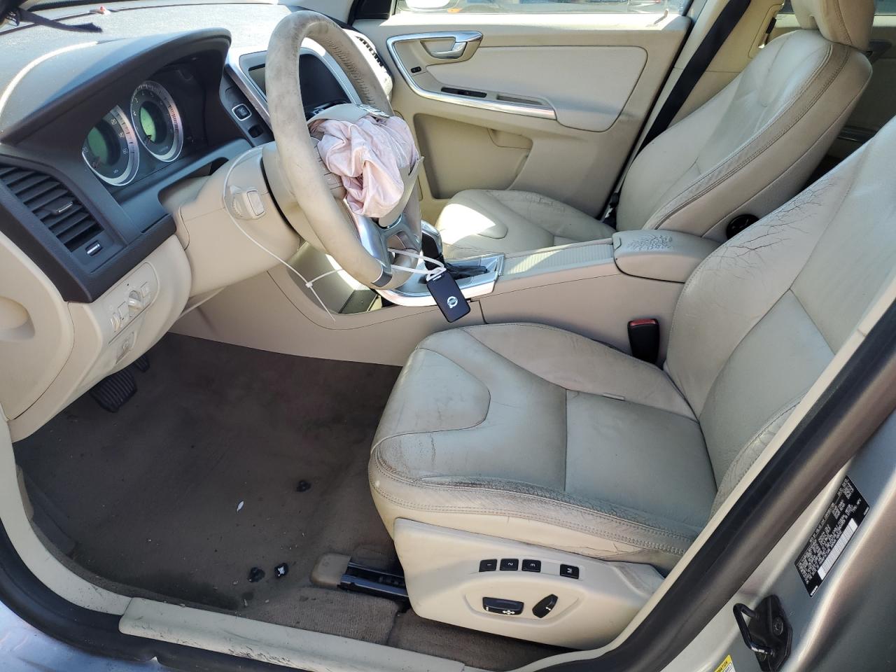 Volvo XC60 3.2 Image 13