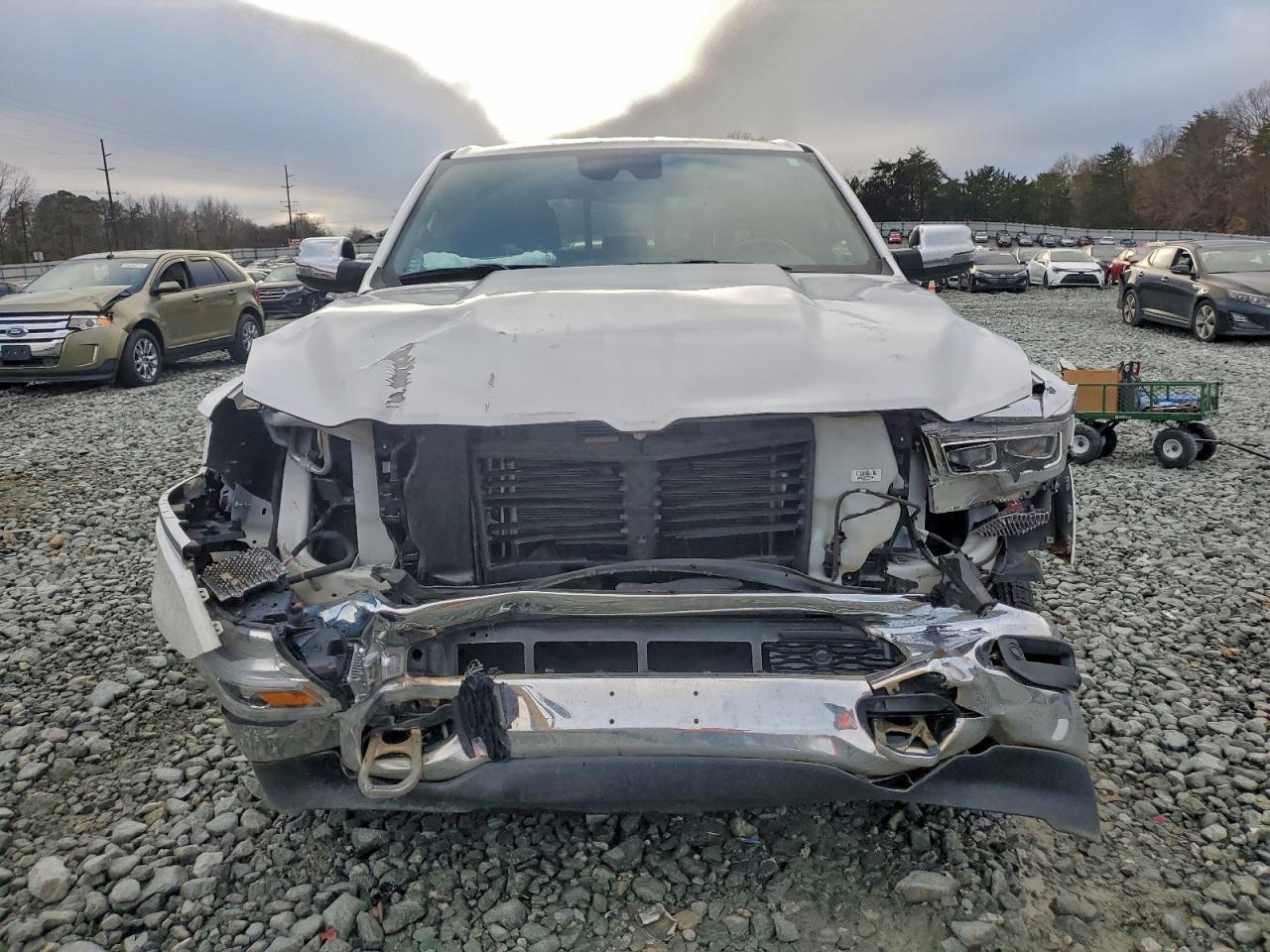 Ram 1500 Limited Image 3