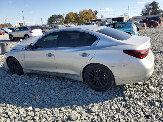 INFINITI Q50 Luxe Image 2