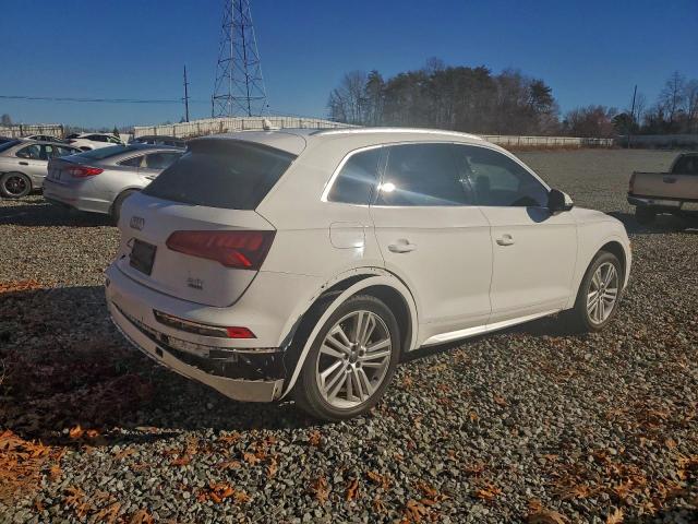 Audi Q5 Premium Plus Image 6