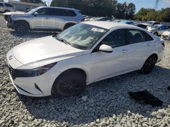  Salvage Hyundai ELANTRA
