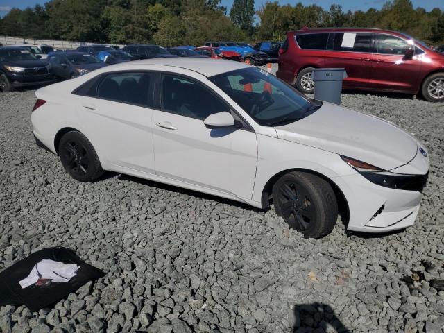 Hyundai ELANTRA Sel Image 5