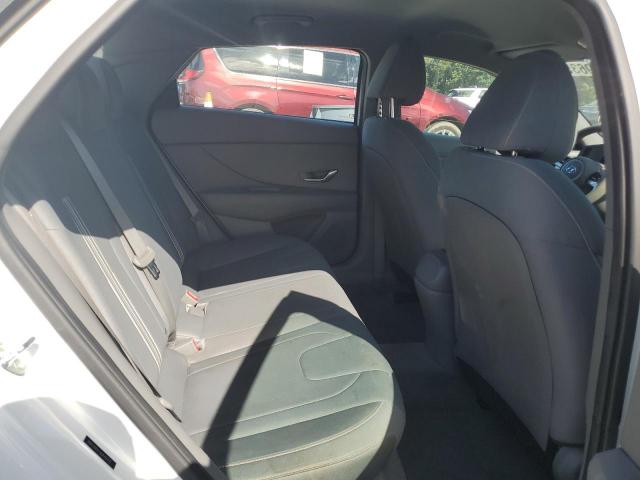 Hyundai ELANTRA Sel Image 7