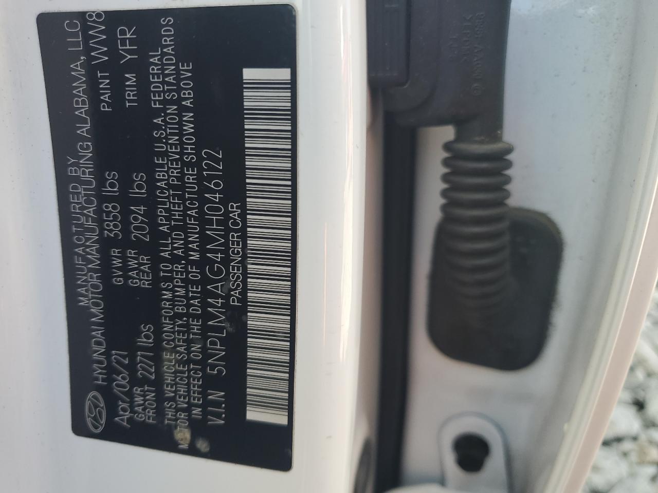 Hyundai ELANTRA Sel Image 12