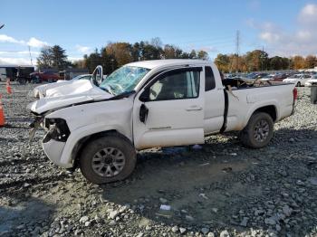  Salvage Toyota Tacoma
