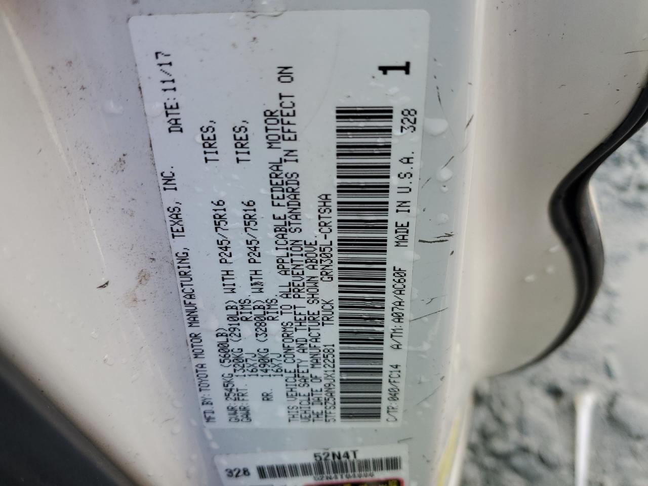 Toyota Tacoma Access Cab Image 11