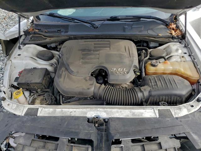 Dodge Challenger Sxt Image 12