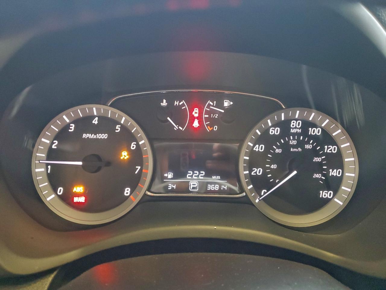 Nissan Sentra S Image 9