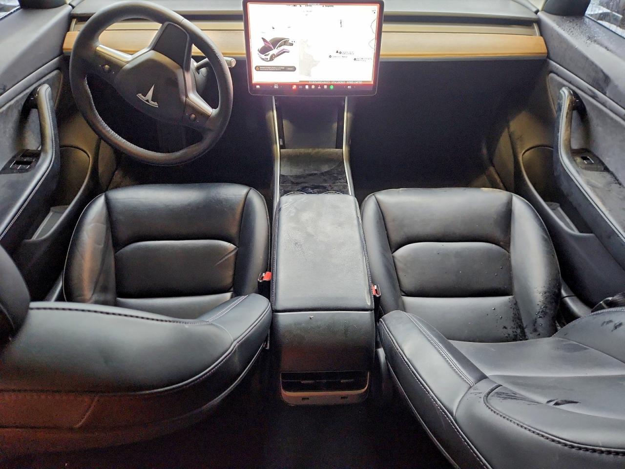 Tesla Model 3 Image 5